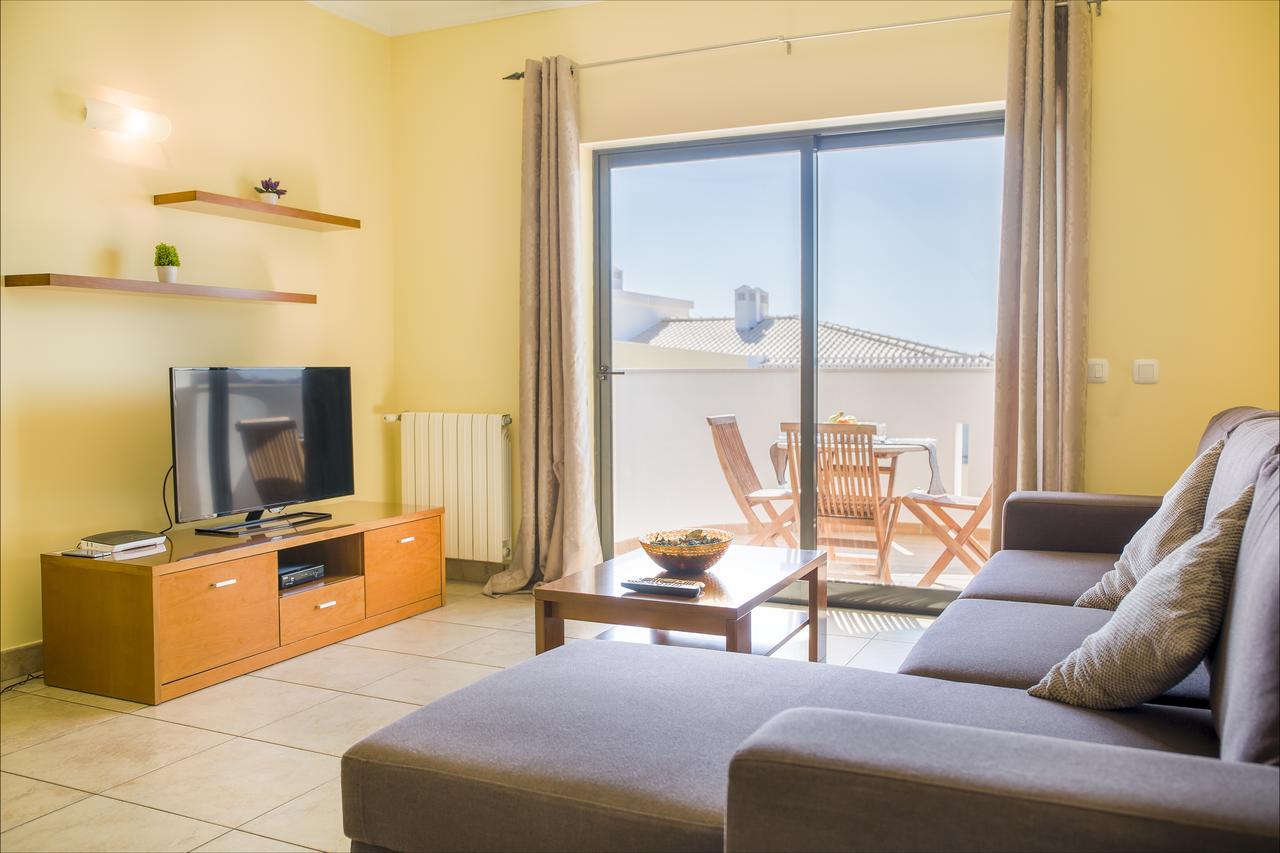 A07 - Seaview And Pool Luxury Apartment ลากอส ภายนอก รูปภาพ